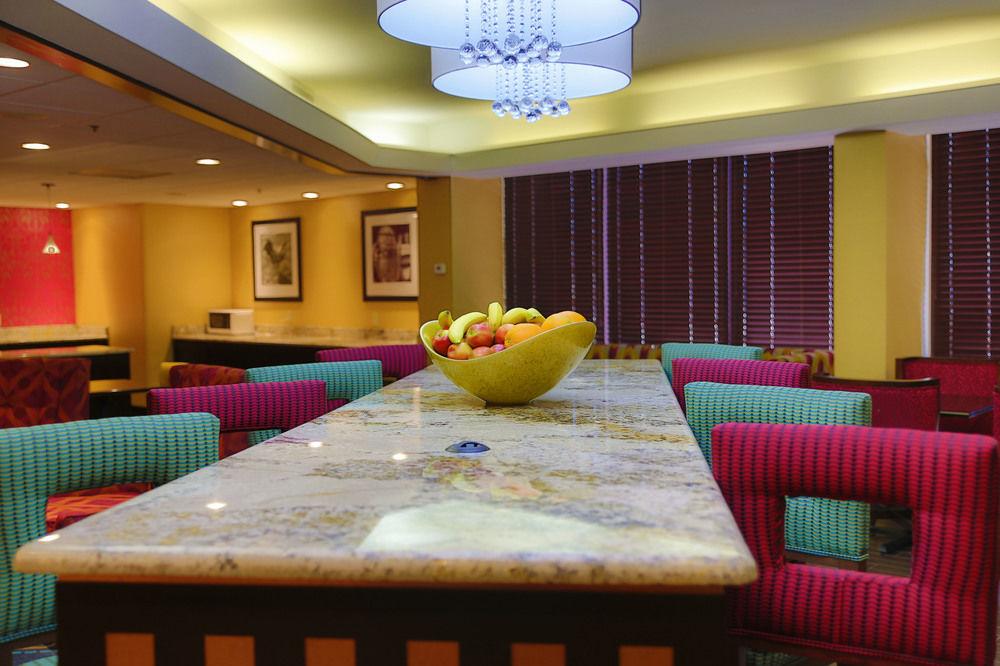 Comfort Inn Dallas North Love Field Airport Екстериор снимка