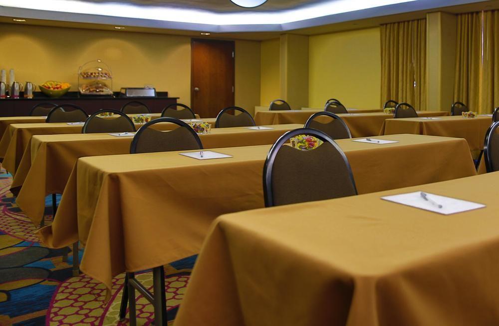 Comfort Inn Dallas North Love Field Airport Екстериор снимка