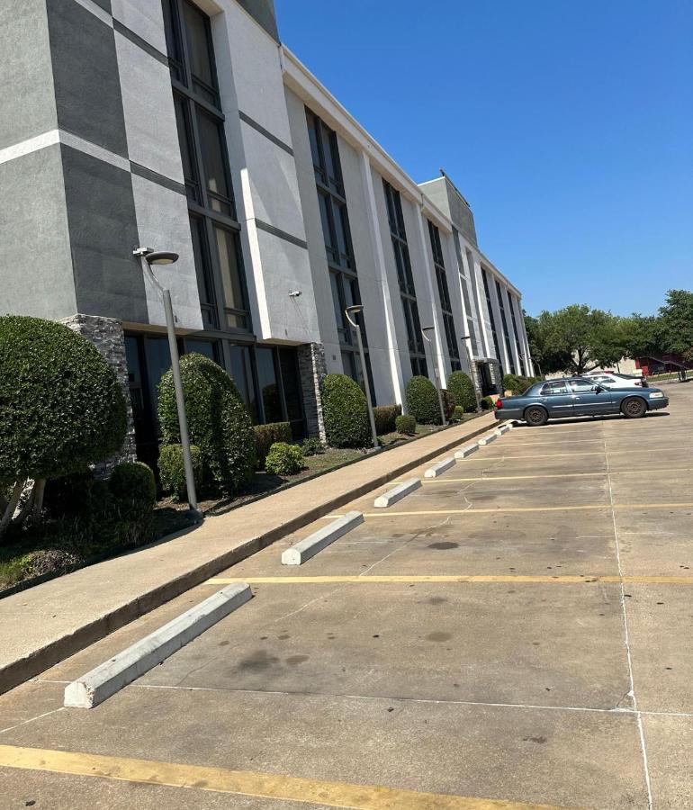 Comfort Inn Dallas North Love Field Airport Екстериор снимка