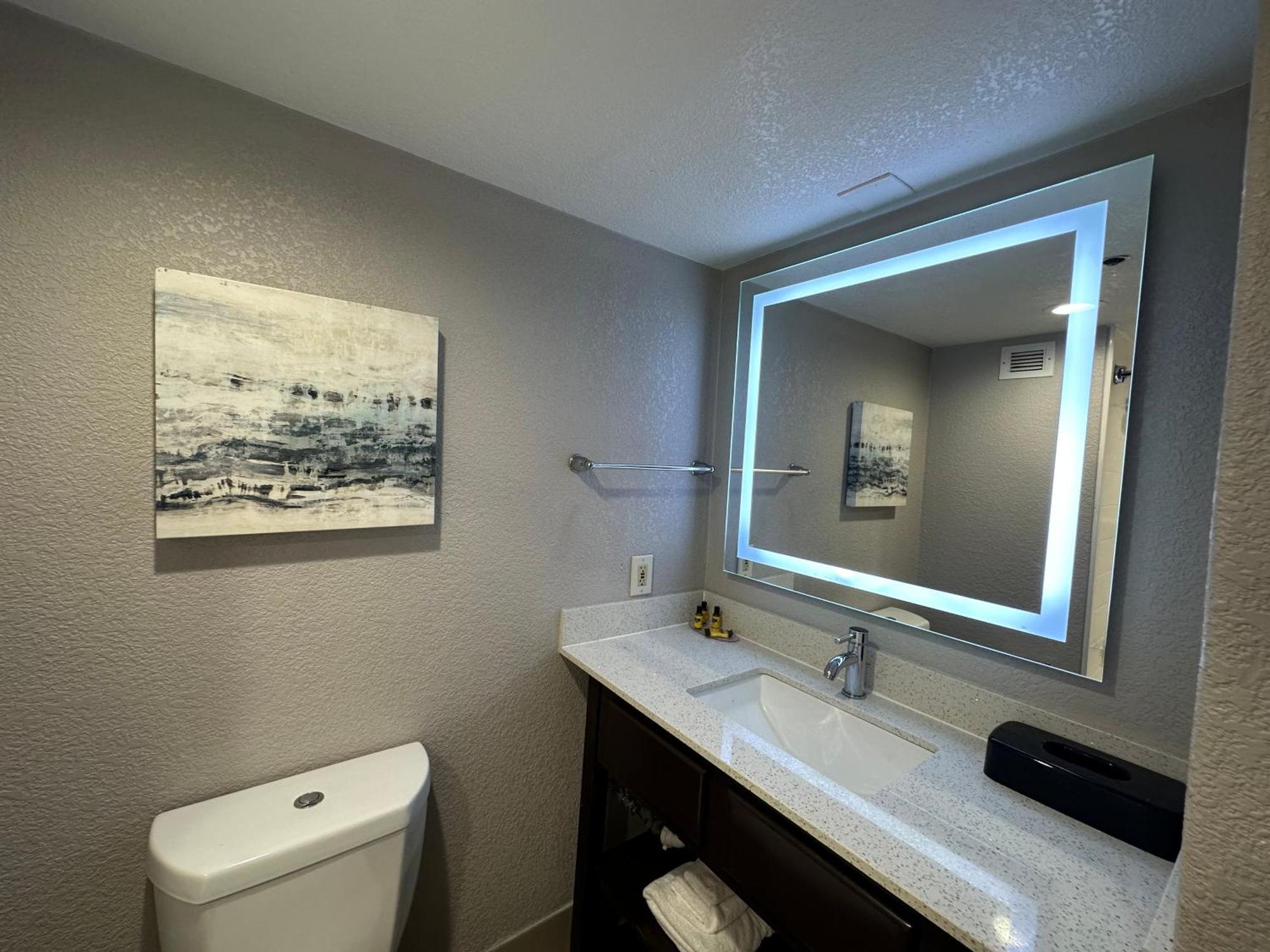 Comfort Inn Dallas North Love Field Airport Екстериор снимка