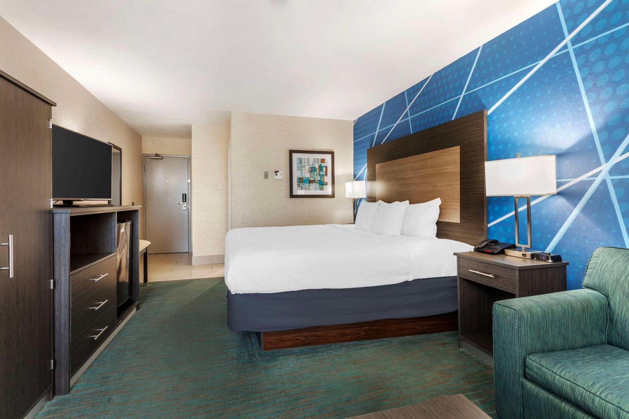 Comfort Inn Dallas North Love Field Airport Екстериор снимка