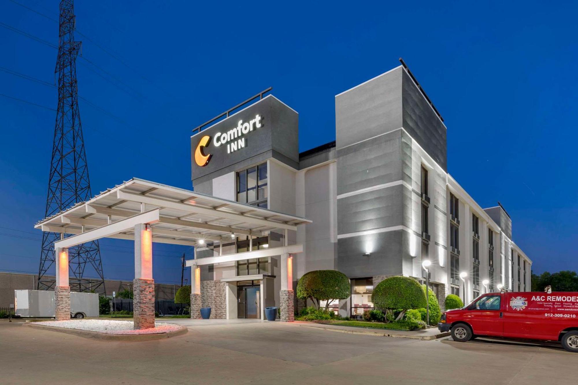 Comfort Inn Dallas North Love Field Airport Екстериор снимка