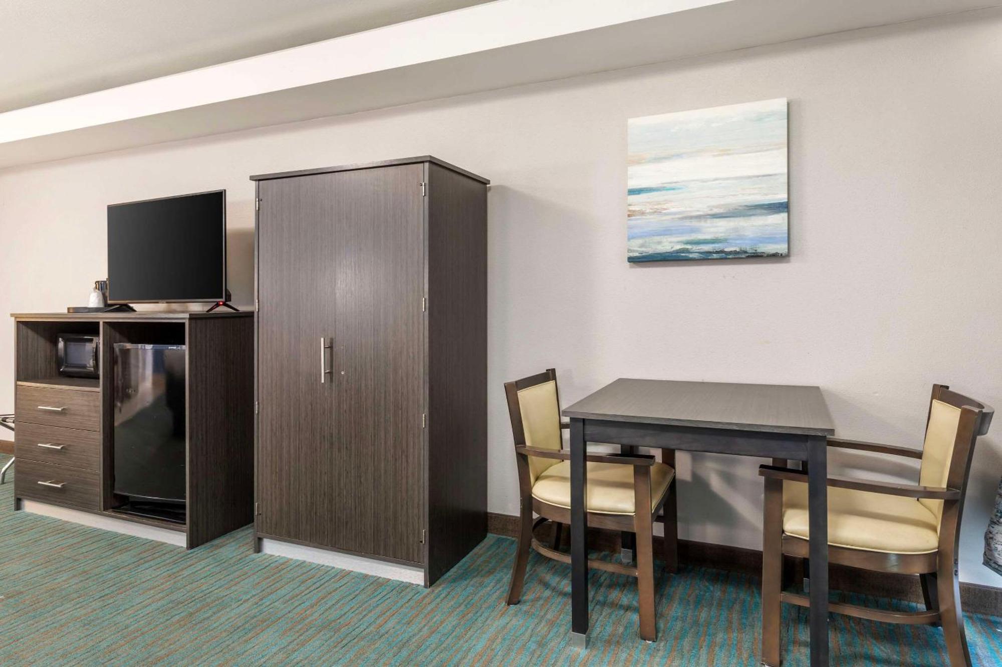 Comfort Inn Dallas North Love Field Airport Екстериор снимка